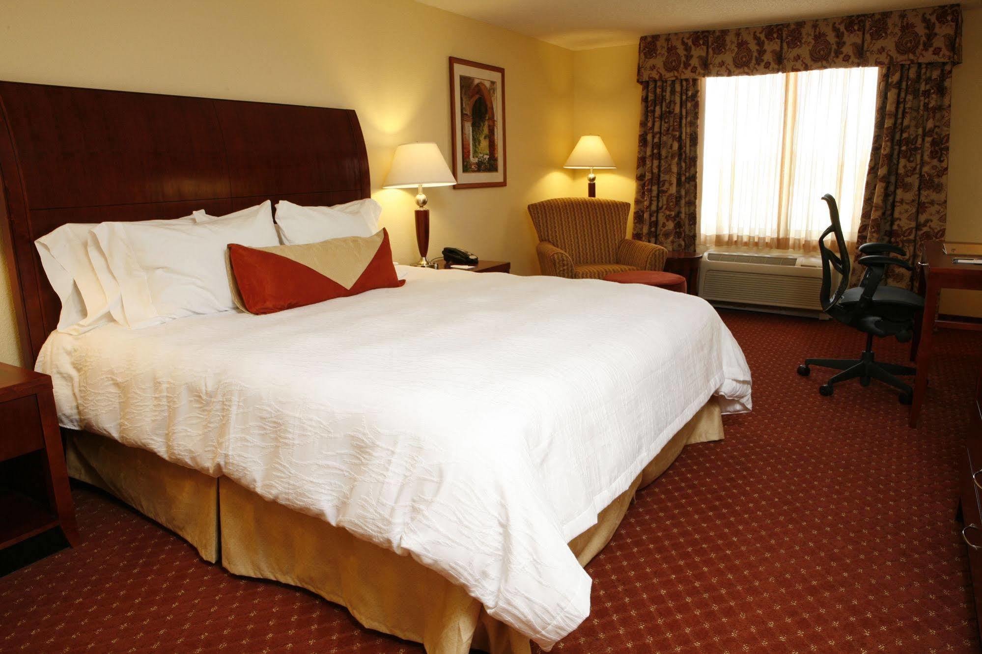 Hilton Garden Inn Roanoke Rapids Esterno foto